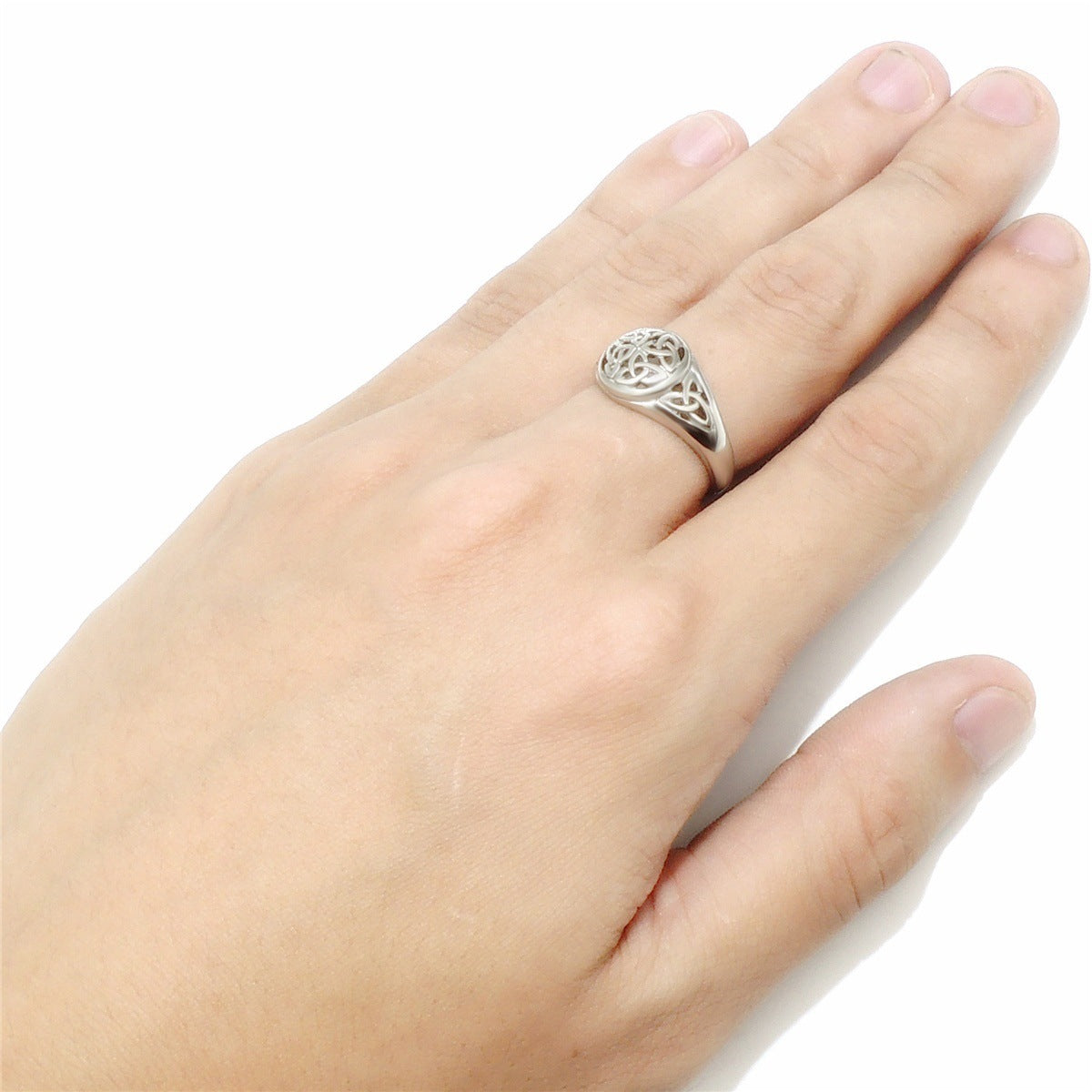 Celtic Knot Signet Ring – Vintage Celtic Symbol Stainless Steel Band
