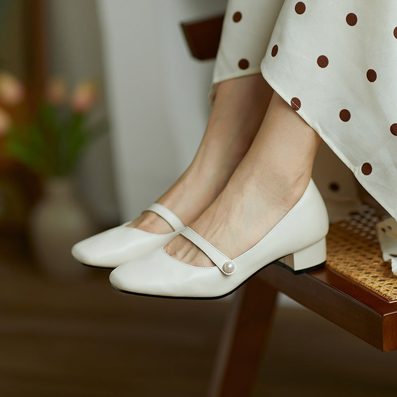 Vintage Mary Jane Thick Heel by Elizabeth Ainsley