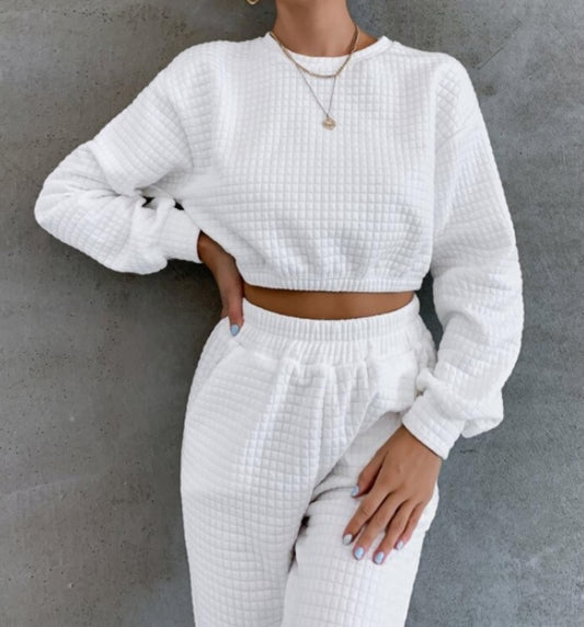 Textured Cozy Elizabeth Ainsley Women’s Lounge Set