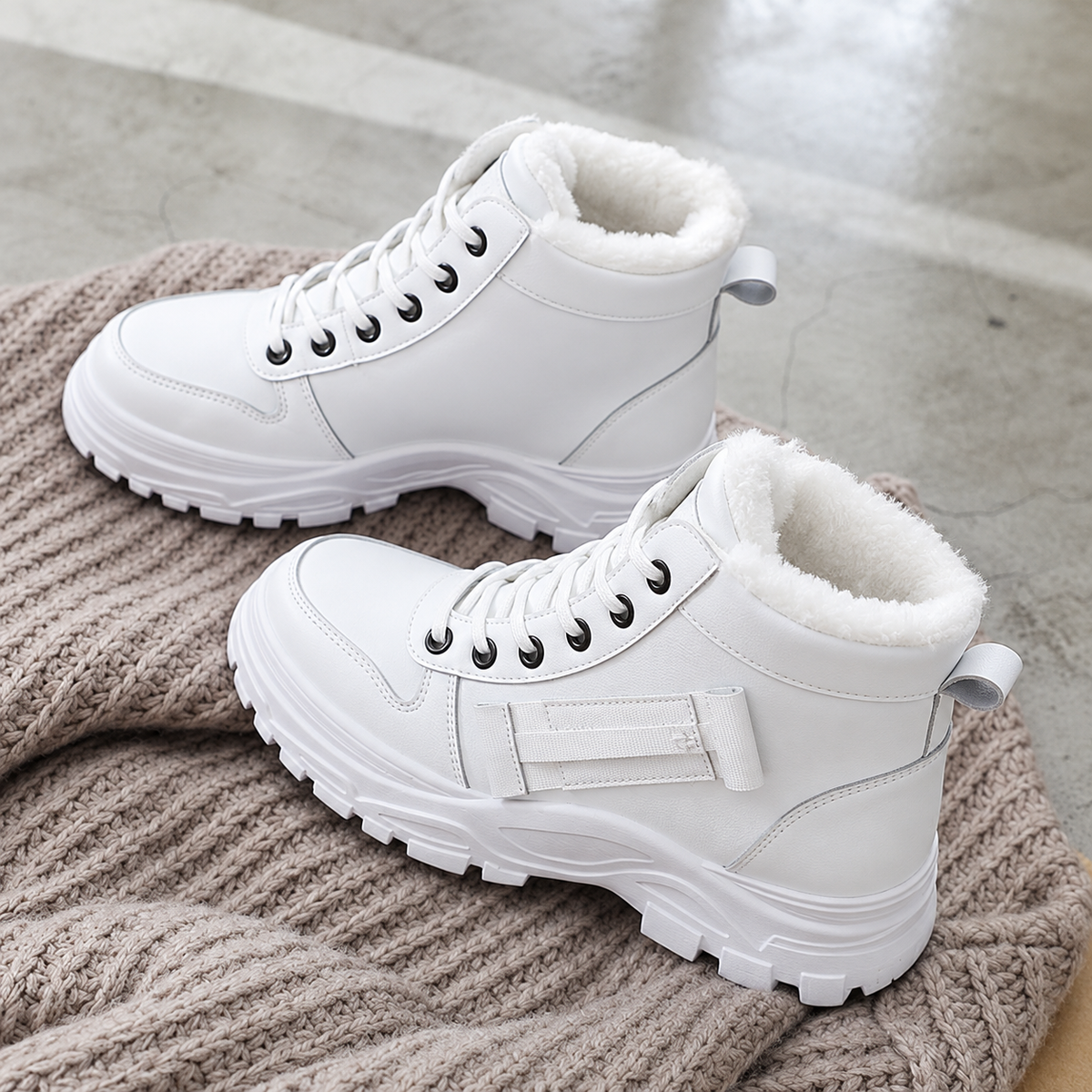 Maacah | Fleece-Lined Orthopedic High-Top Winter Sneakers