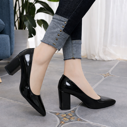 Chic Pointed Toe Heels by Elizabeth Ainsley