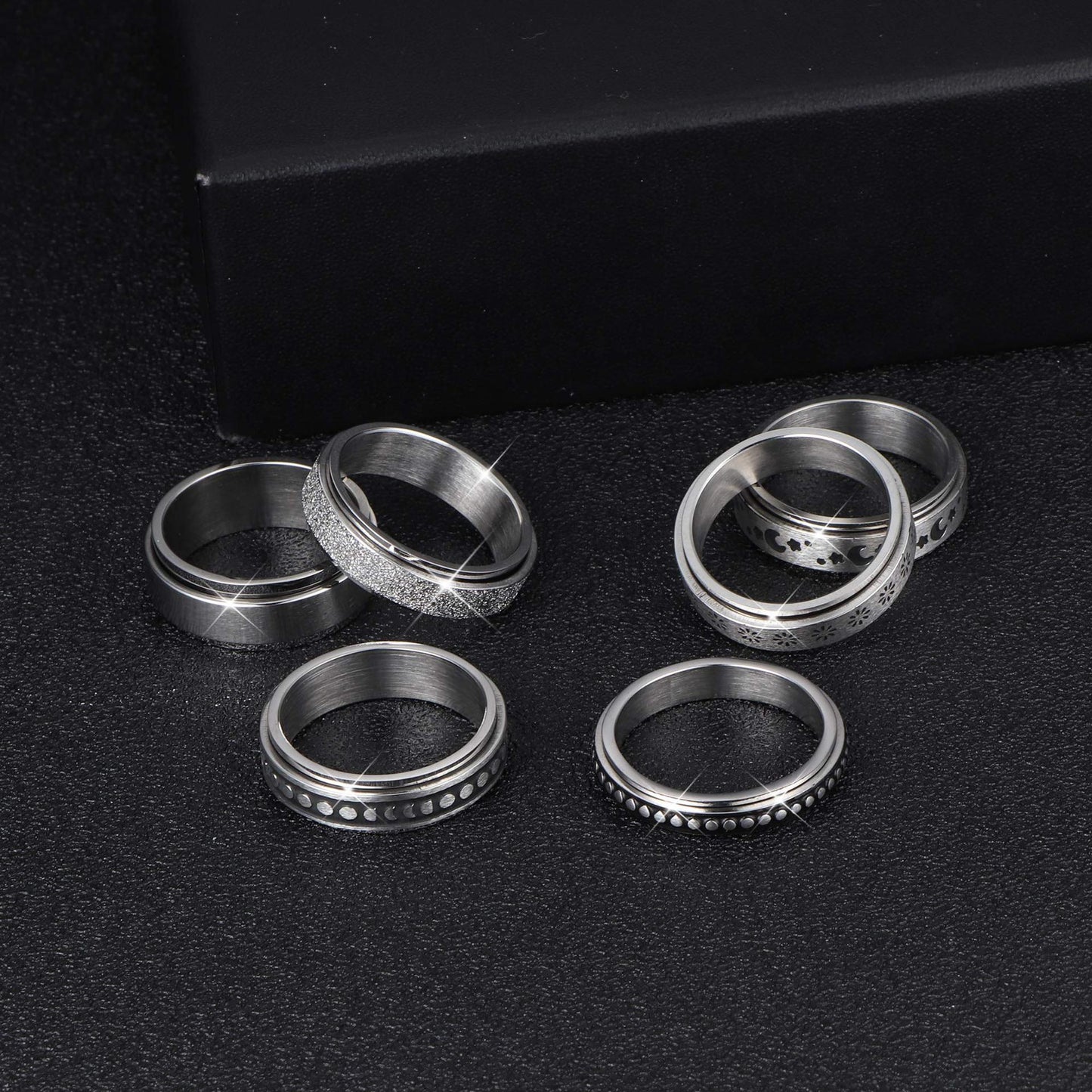 Minimalist Stainless Steel Band Ring – Engraved & Polished Finish