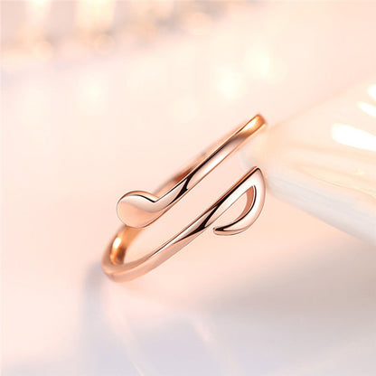 Minimalist Open Wrap Ring – Adjustable Modern Curve Band