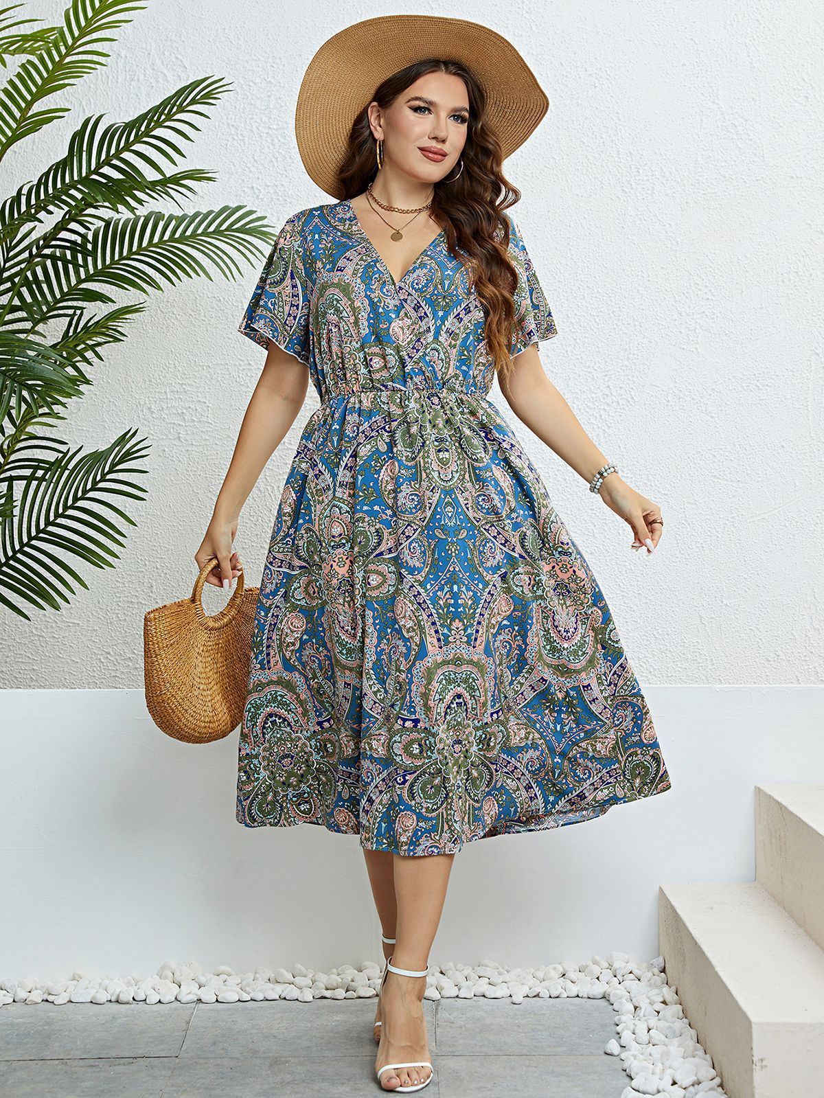 Retro Print Elizabeth Ainsley V-Neck Summer Dress