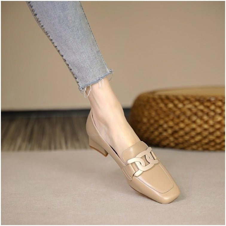 Elegant Elizabeth Ainsley Chunky Heel Loafer Pumps