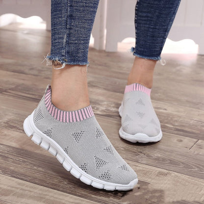 Lightweight Everyday Sneakers by Elizabeth Ainsley