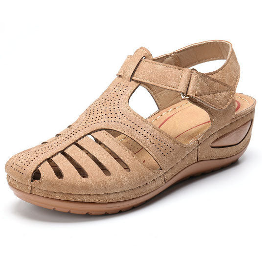Chic Comfort Elizabeth Ainsley Wedge Sandals