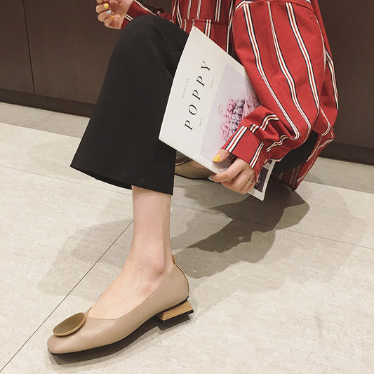 Chic Elizabeth Ainsley Mid-Heel Mary Jane Flats