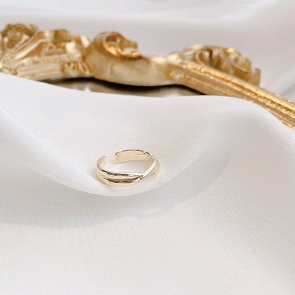 Minimal Twist Adjustable Ring