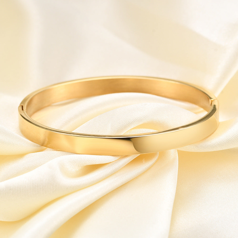 Minimalist Open Cuff Bracelet with Sleek Contemporary Design