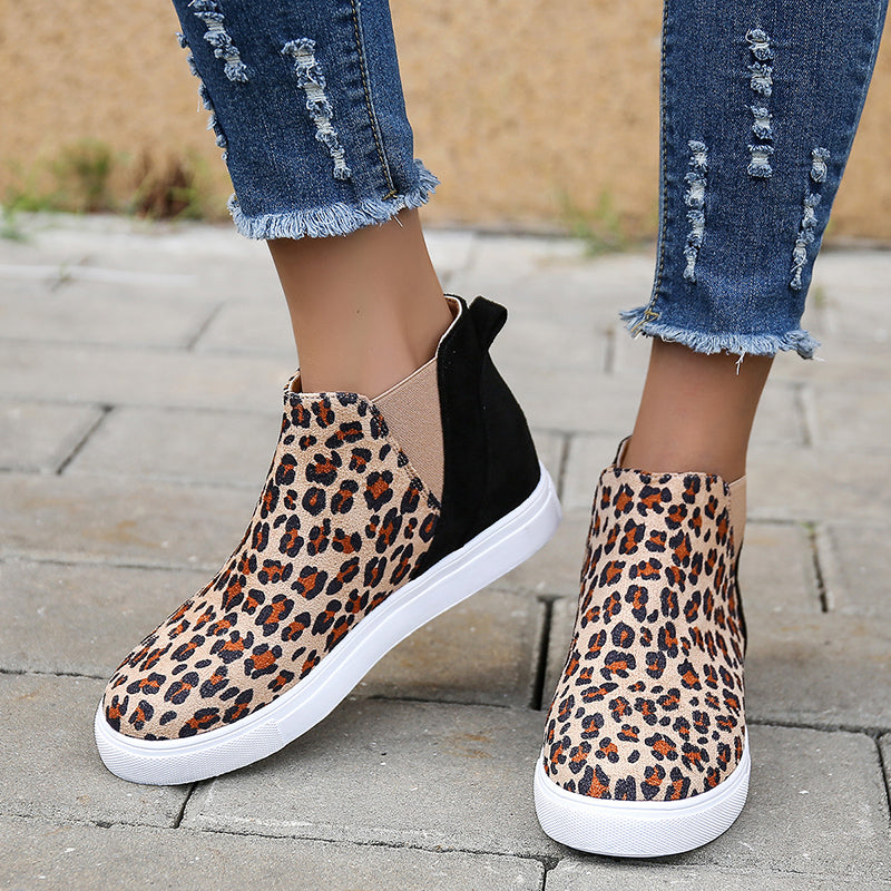 Elizabeth Ainsley Leopard Flats - Elastic V Cutout Comfort