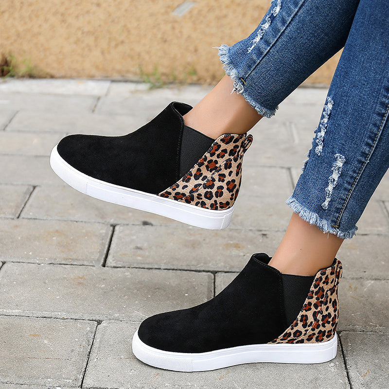 Elizabeth Ainsley Leopard Flats - Elastic V Cutout Comfort