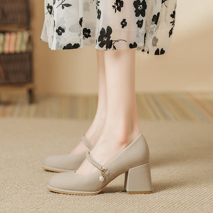 Elegant Chunky Heel High Heels by Elizabeth Ainsley