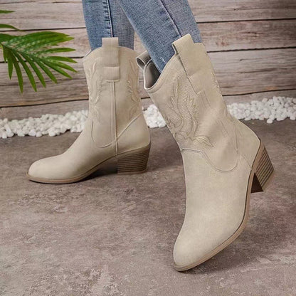 Elizabeth Ainsley Embroidered Western Boots - Chunky Heel