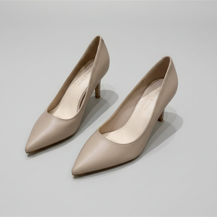 Chic Pointed Toe Heels by Elizabeth Ainsley