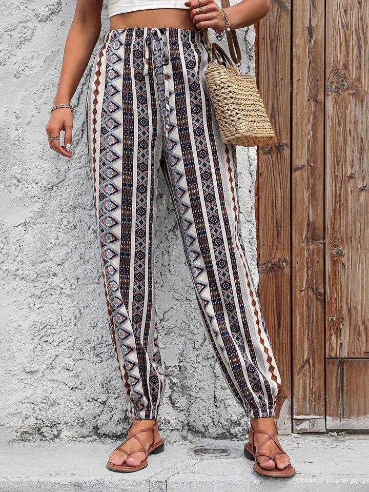 Pinterest-Inspired Elizabeth Ainsley Everyday Skinny Pants