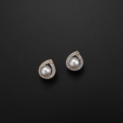 Elegant Pearl Pendant Jewelry Set
