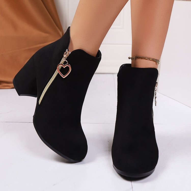 Elizabeth Ainsley Boots - Plus Size Side Zipper Comfort