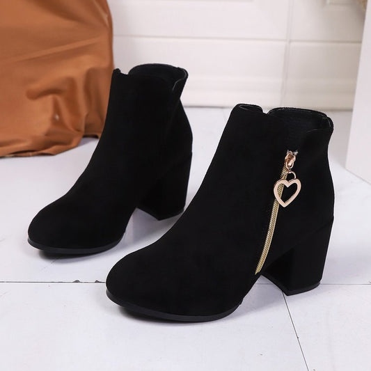 Elizabeth Ainsley Boots - Plus Size Side Zipper Comfort