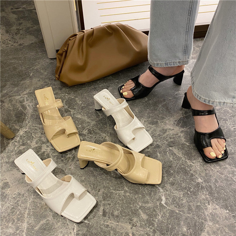 Chic Chunky Heel Sandals by Elizabeth Ainsley