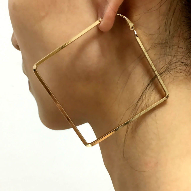 Bold Geometric Square Hoop Earrings – Modern Statement Style