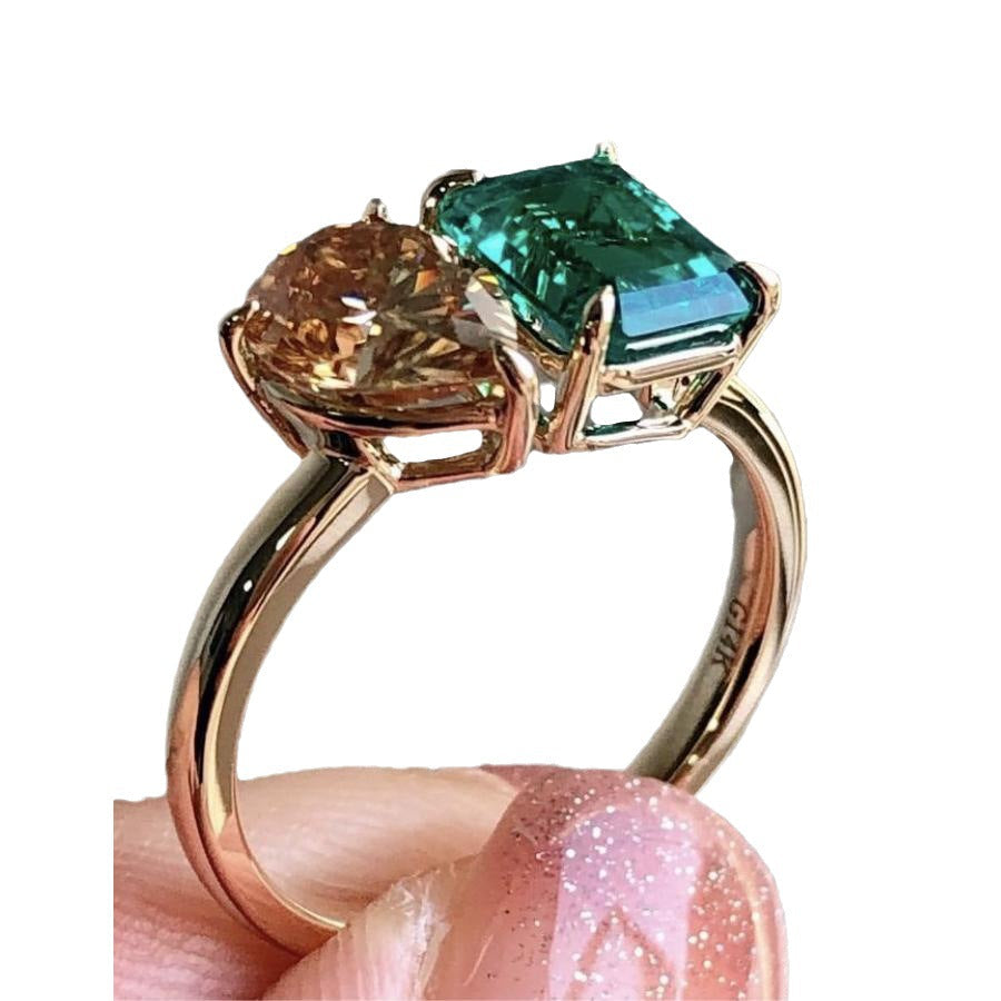 Toi et Moi Gemstone Ring – Emerald & Pear Cut Statement Band