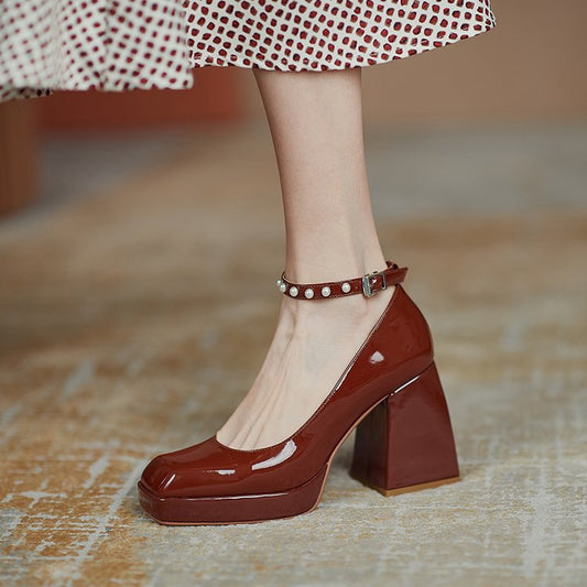 Chic Block Heel Pumps Elizabeth Ainsley High Heels