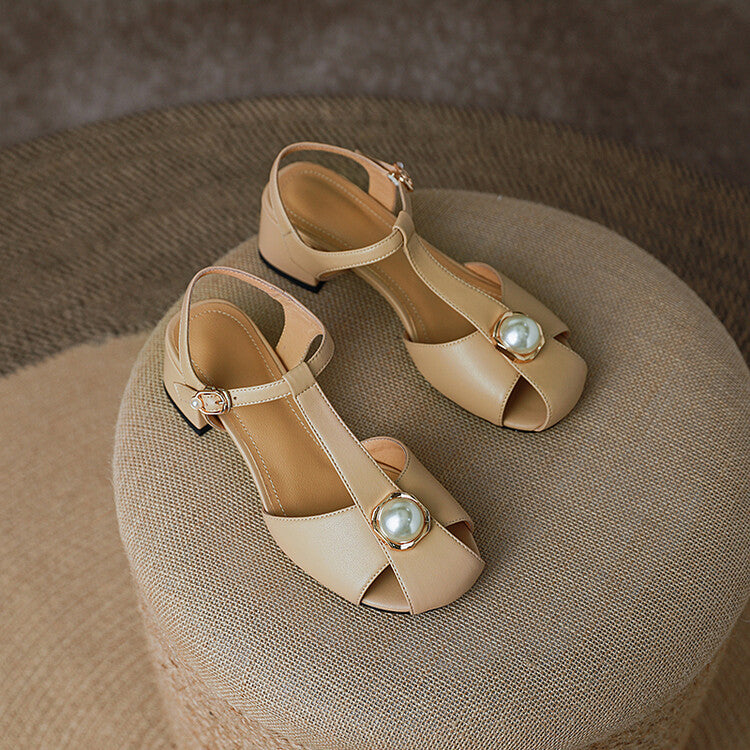 Chic T-Strap Elizabeth Ainsley Summer Sandals