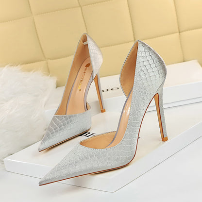 Elegant Silk Pointed Heels by Elizabeth Ainsley