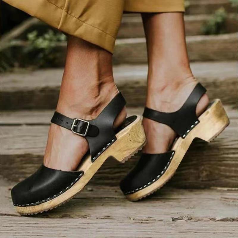 Chic Platform Sandals by Elizabeth Ainsley