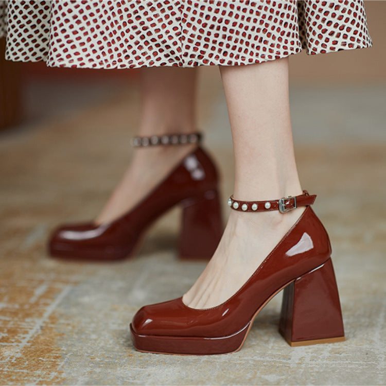 Chic Block Heel Pumps Elizabeth Ainsley High Heels