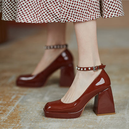 Chic Block Heel Pumps Elizabeth Ainsley High Heels