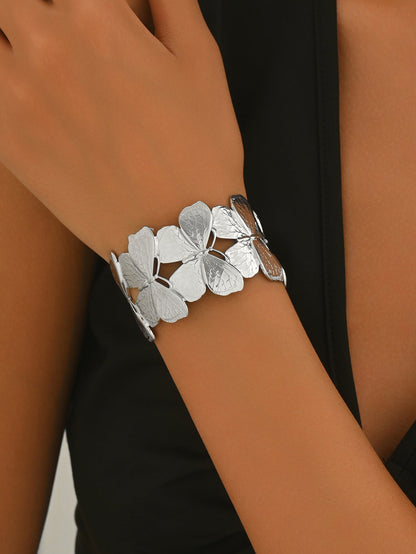 Floral Link Bracelet with Sculpted Petal Design