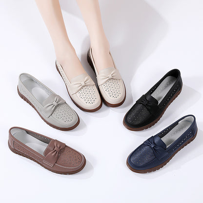 Elegant Comfort Elizabeth Ainsley Flat Leather Loafers