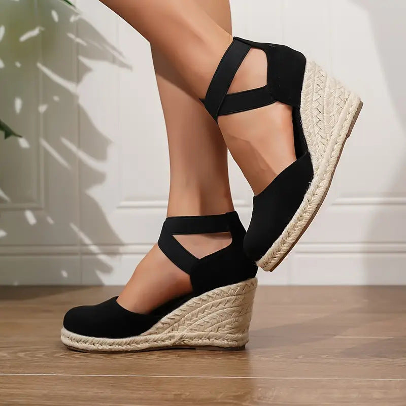 Chic Elizabeth Ainsley Plus Size Sports Sandals