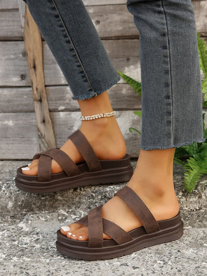 Chic Platform Elizabeth Ainsley Cross Sandals