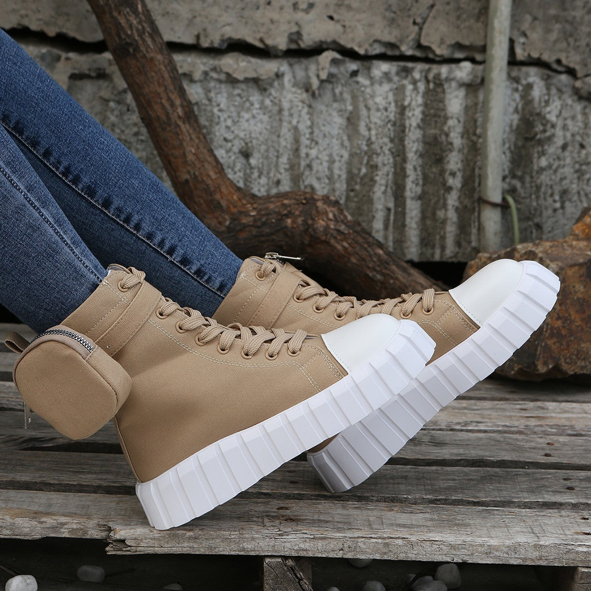 Elizabeth Ainsley High-Top Canvas Shoes - Breathable Comfort