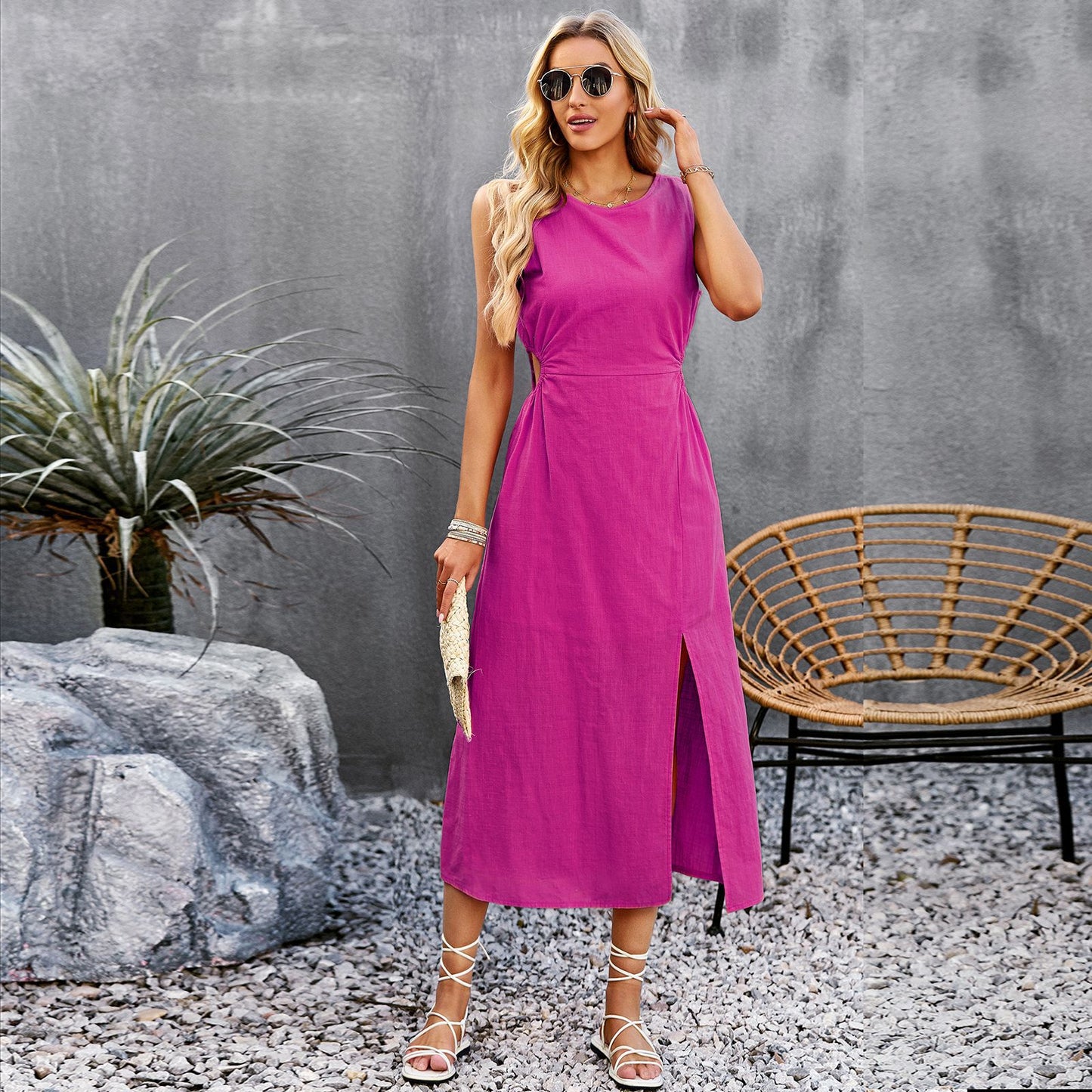 Chic Elizabeth Ainsley Sleeveless Summer Midi Dress