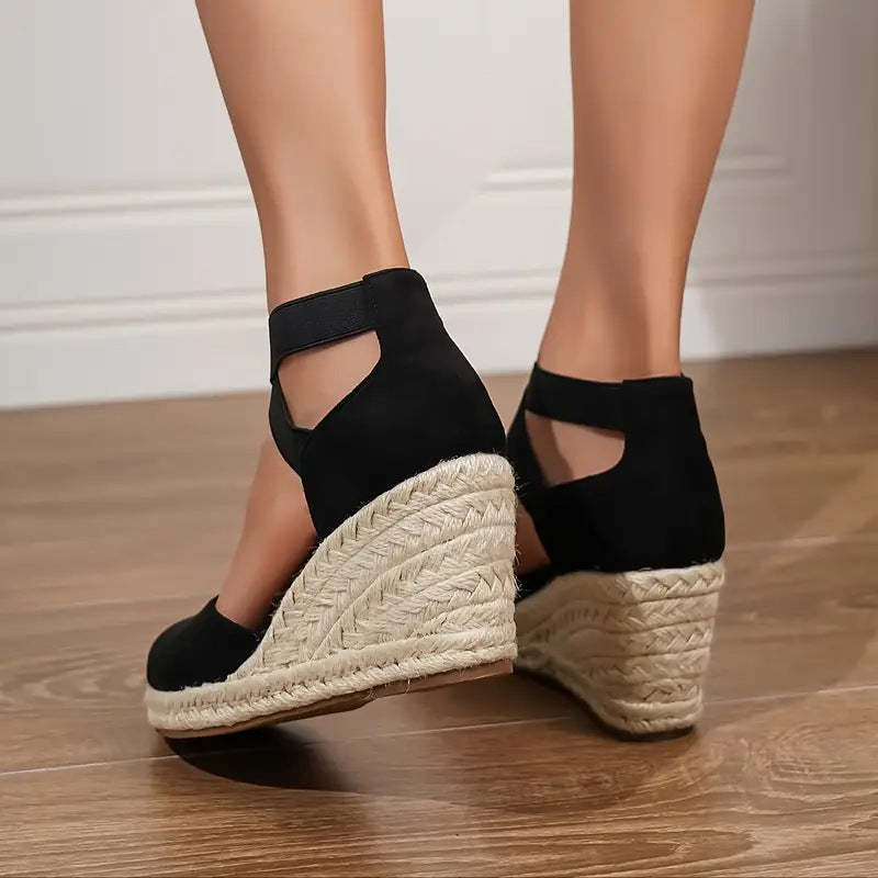 Chic Elizabeth Ainsley Plus Size Sports Sandals