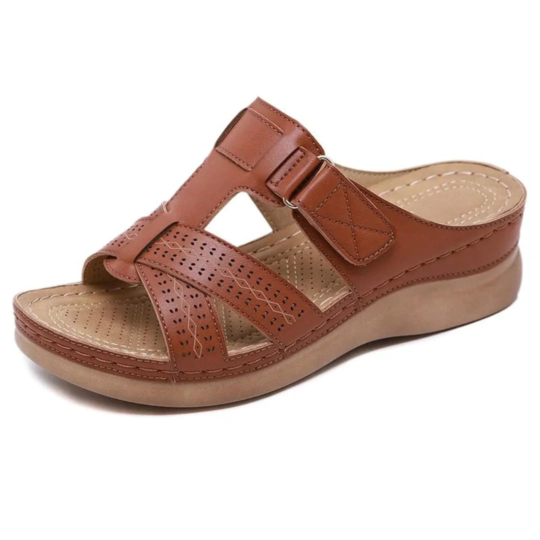 Vintage Wedge Elizabeth Ainsley Slip-On Ladies Sandals