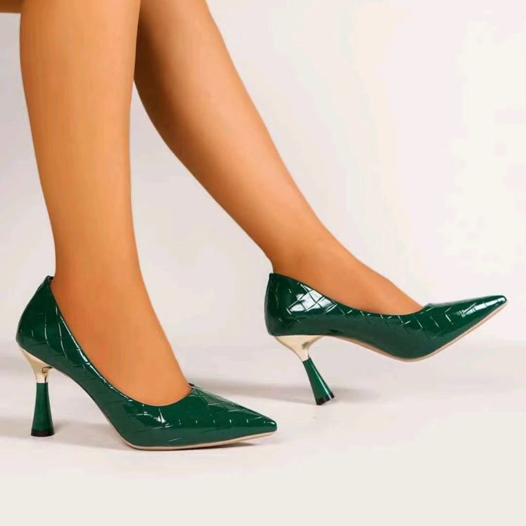 Chic Pointed Heels by Elizabeth Ainsley