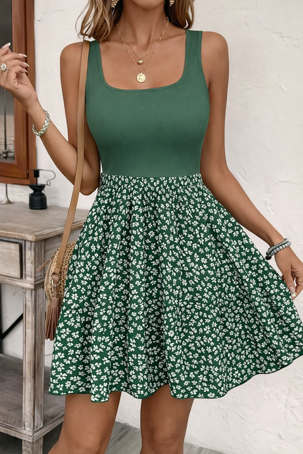 Chic Floral Elizabeth Ainsley Sleeveless Summer Dress