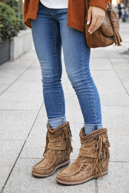 Elizabeth Ainsley Tassel Ankle Boots – Premium Comfort