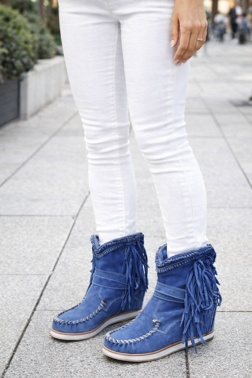 Elizabeth Ainsley Tassel Ankle Boots – Premium Comfort