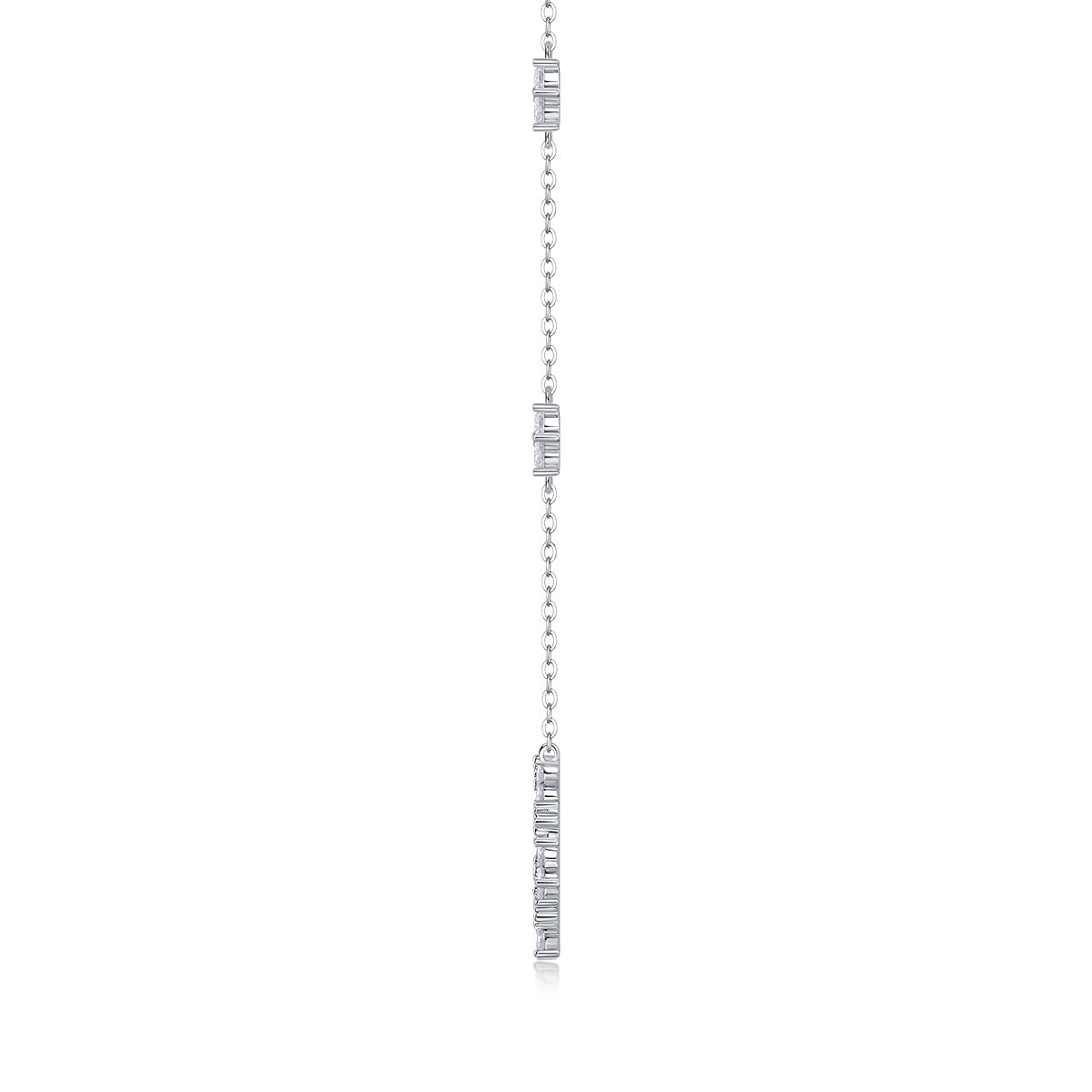 Sparkling Floral Halo Necklace