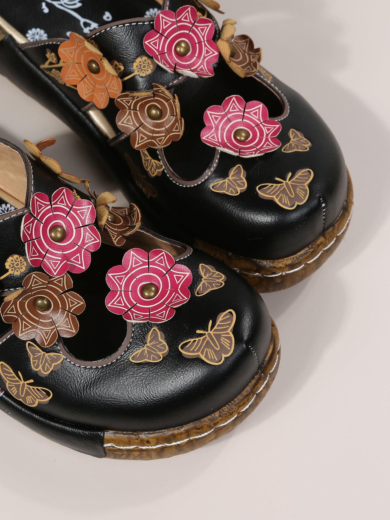 Boho Floral Elizabeth Ainsley Round Toe Sandals