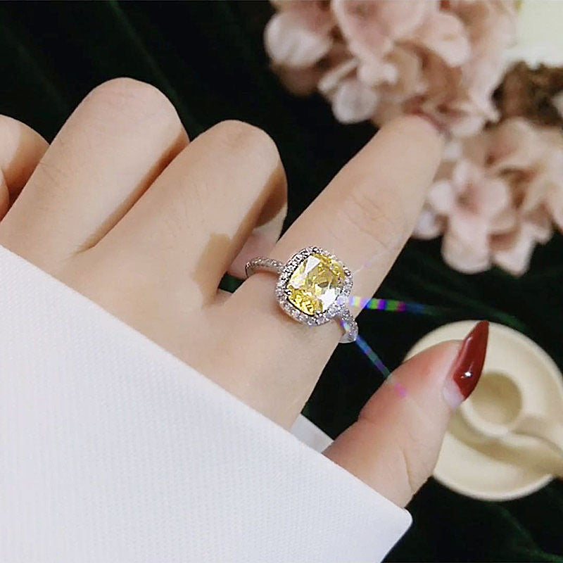 Cushion Cut Halo Engagement Ring – Pavé Diamond Band