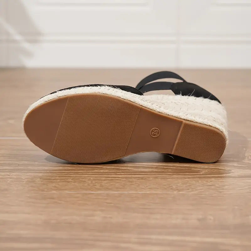 Chic Elizabeth Ainsley Plus Size Sports Sandals