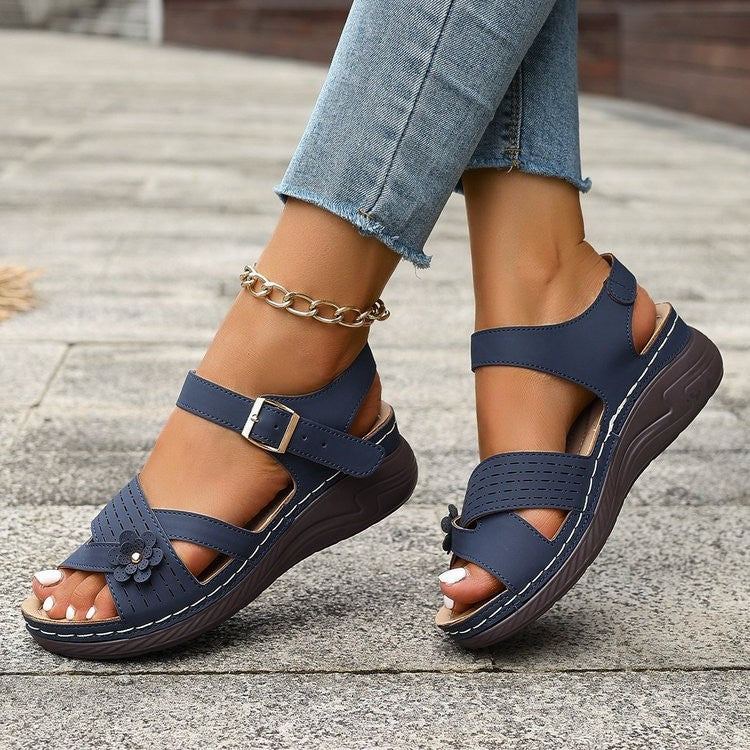 Chic Floral Elizabeth Ainsley Plus Size Platform Sandals