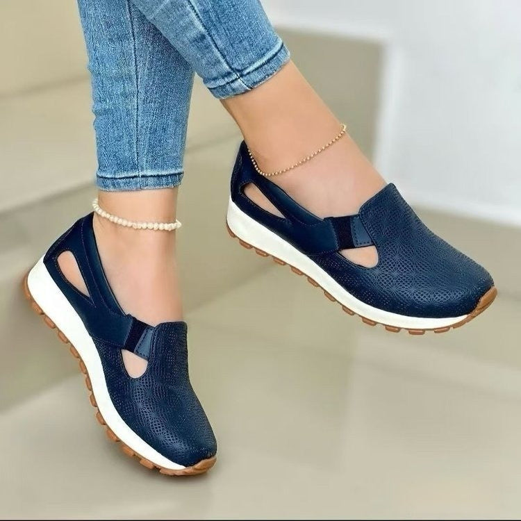 Versatile Elizabeth Ainsley Chunky Slip-On Casual Flats